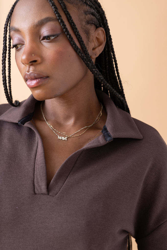 Cove collared sweater detail