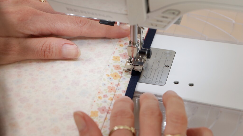 sewing Hong Kong seams 2